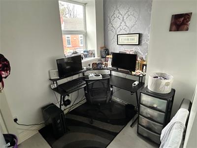Picture 5